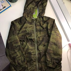 Kids Baby Gap Size 4 Camo windbreaker